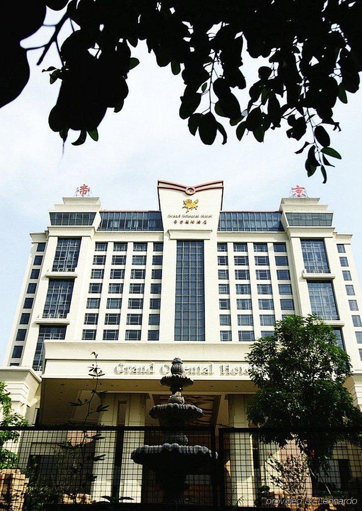 Grand Oriental Hotel Dongguan  Exteriör bild