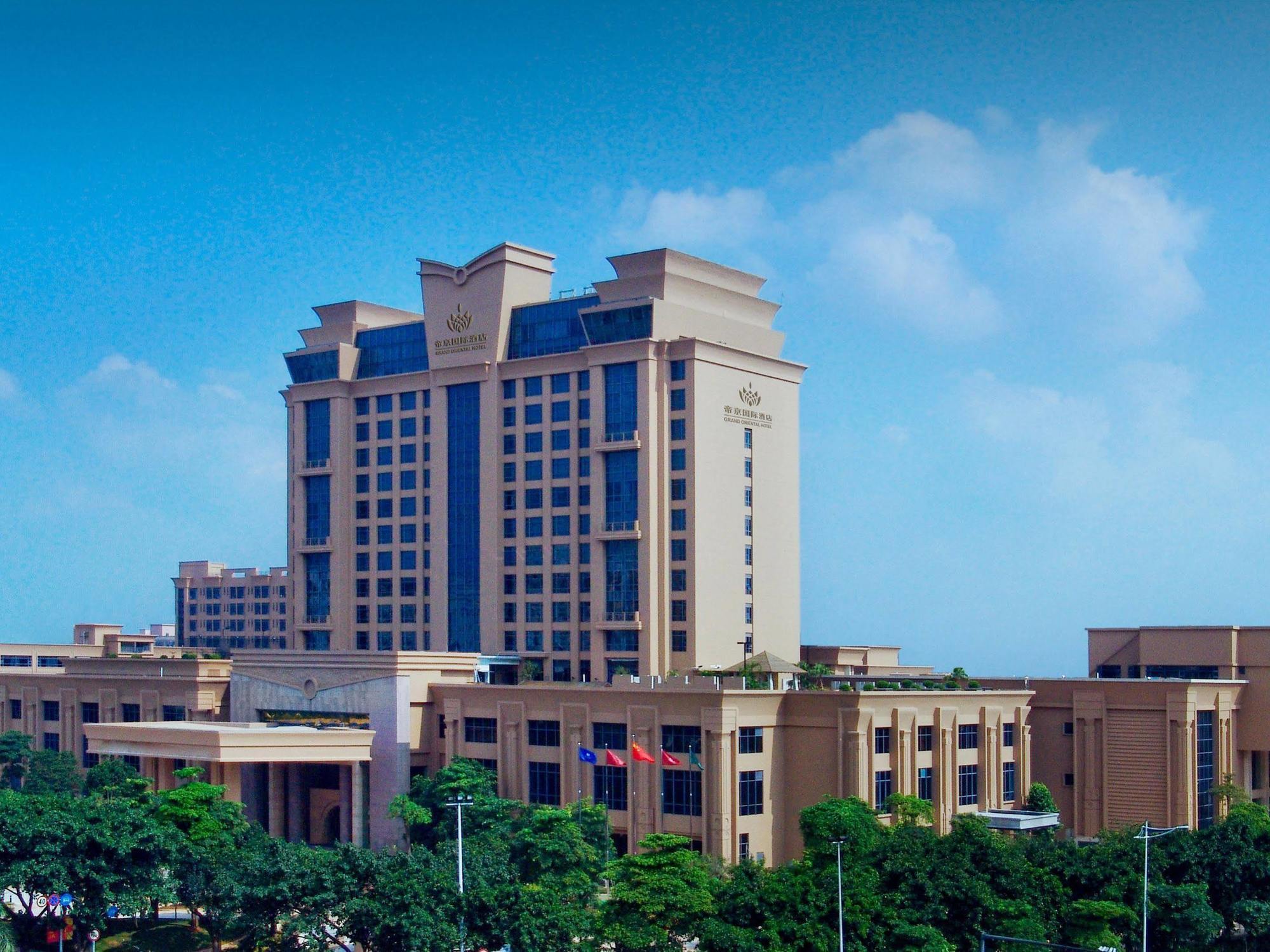 Grand Oriental Hotel Dongguan  Exteriör bild