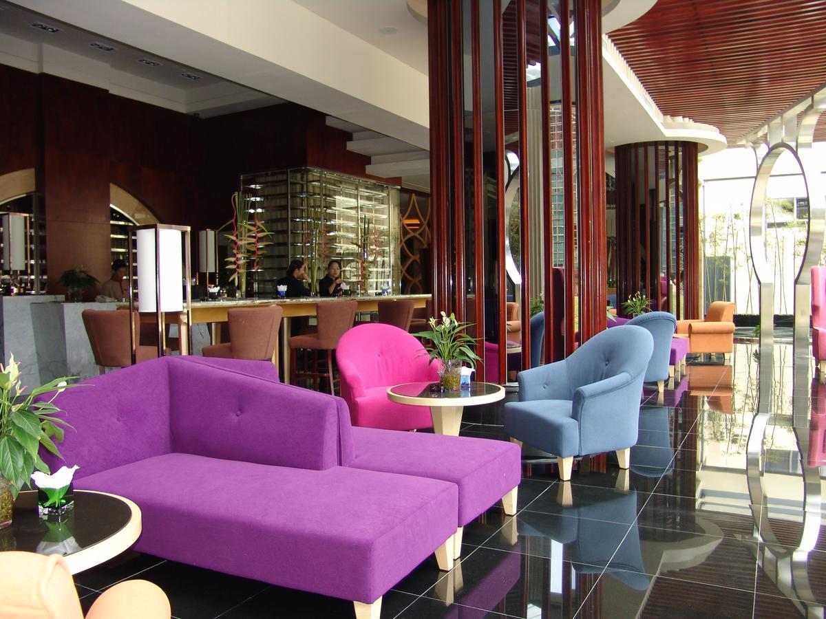 Grand Oriental Hotel Dongguan  Exteriör bild